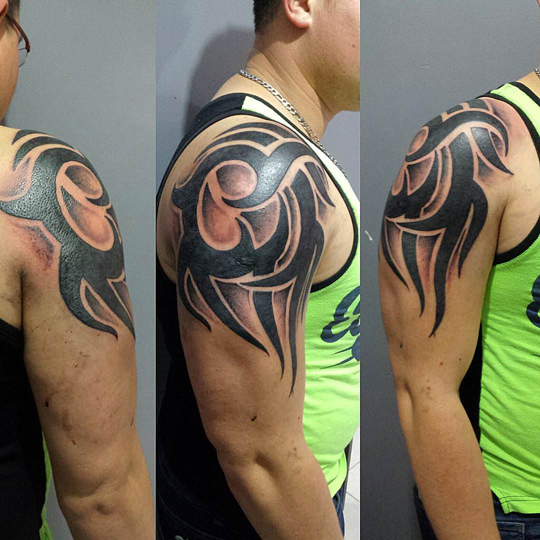 24+ Tribal Shoulder Tattoo Designs, Ideas | Design Trends