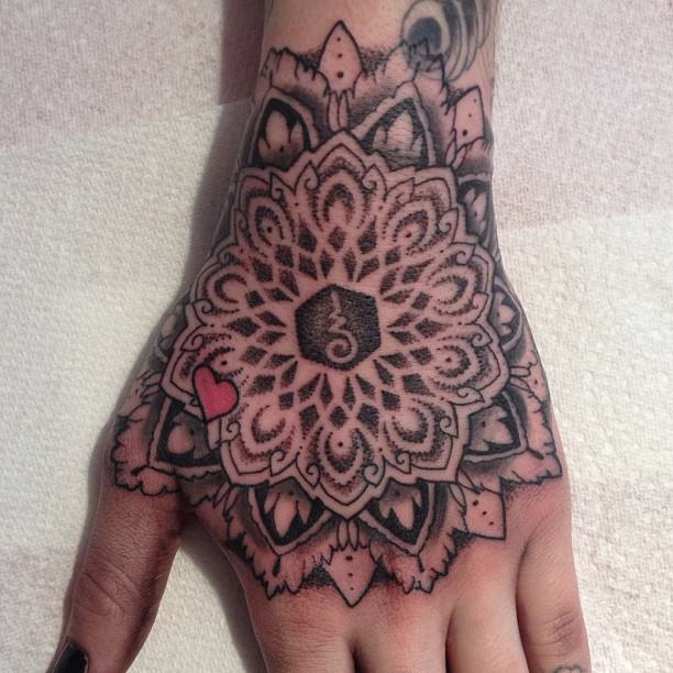 mandala tattoo design on left hand2
