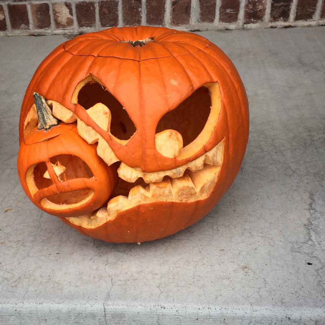 skeleton pumpkin carving