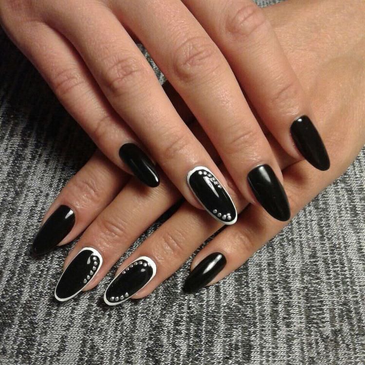beautiful black summer nail design