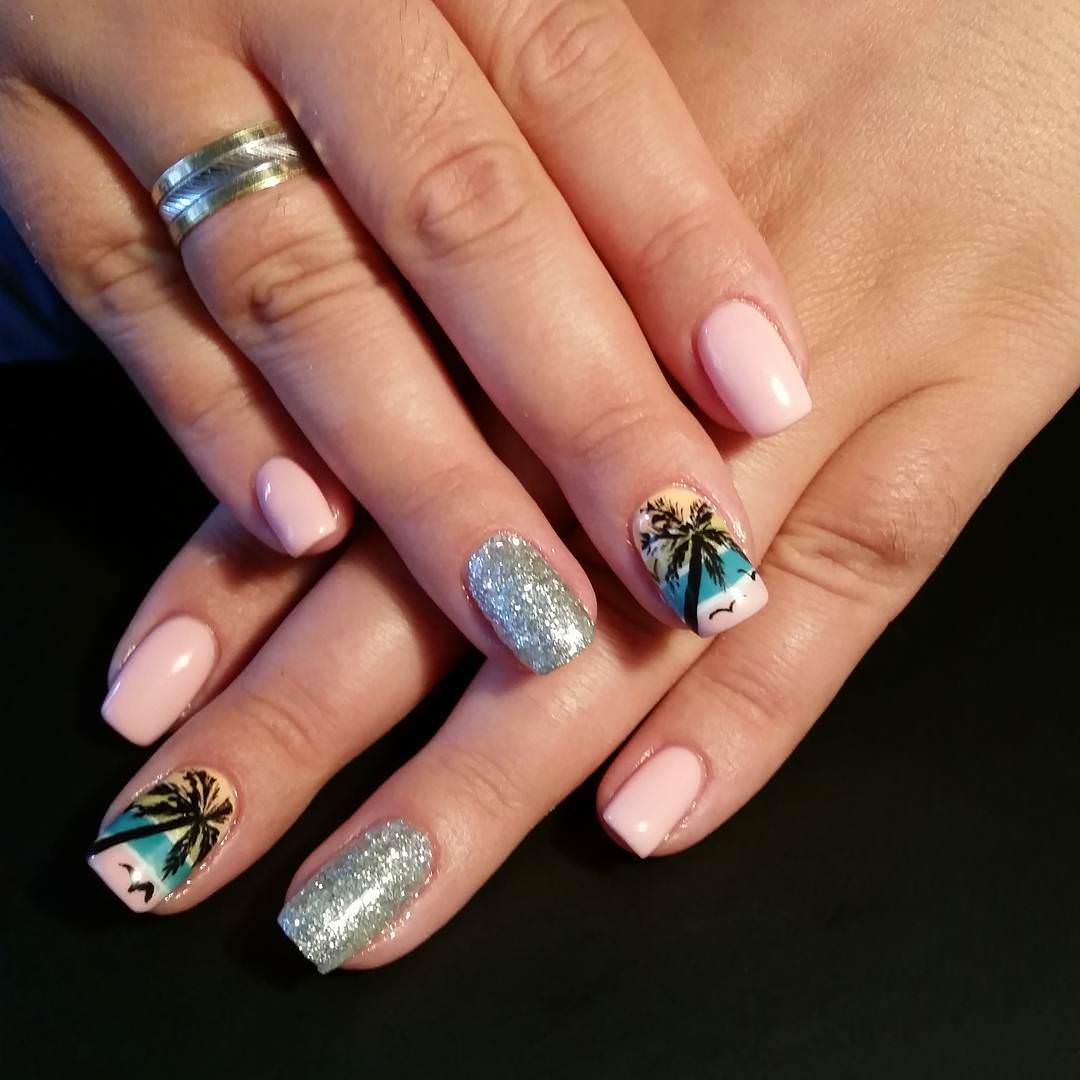 cute glitter summer nail design