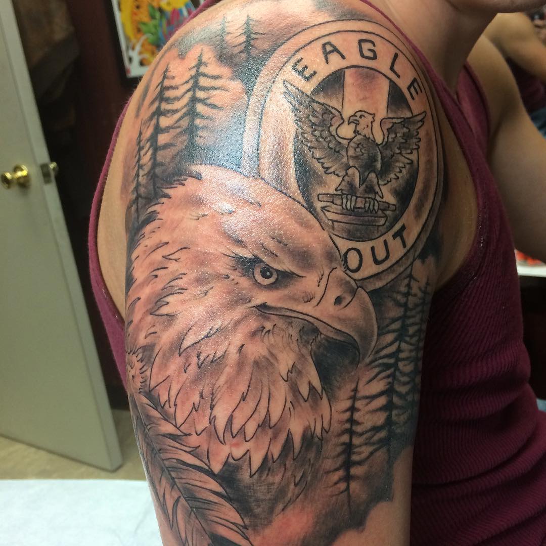 sleeve eagle tattoo design on right hand