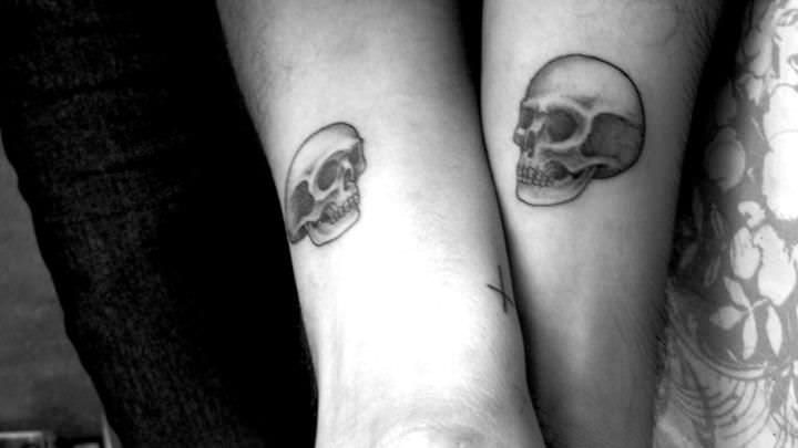 skull tattoos on wrist