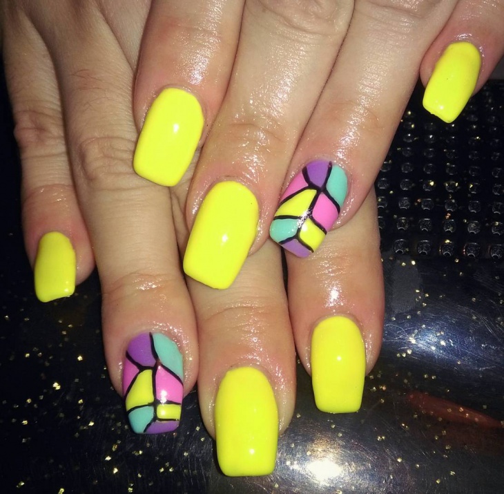 elegant yellow nail design