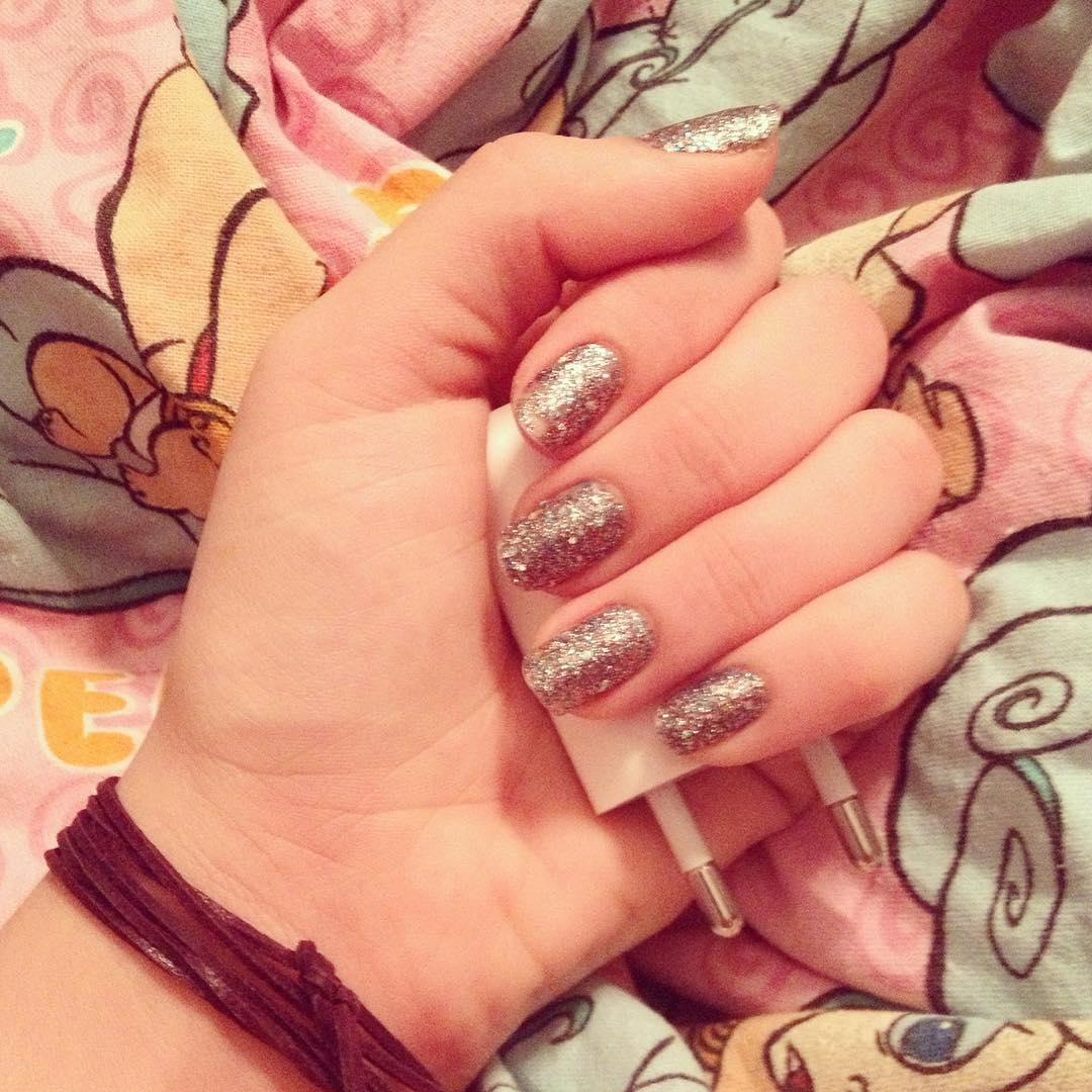 silver nail designs25
