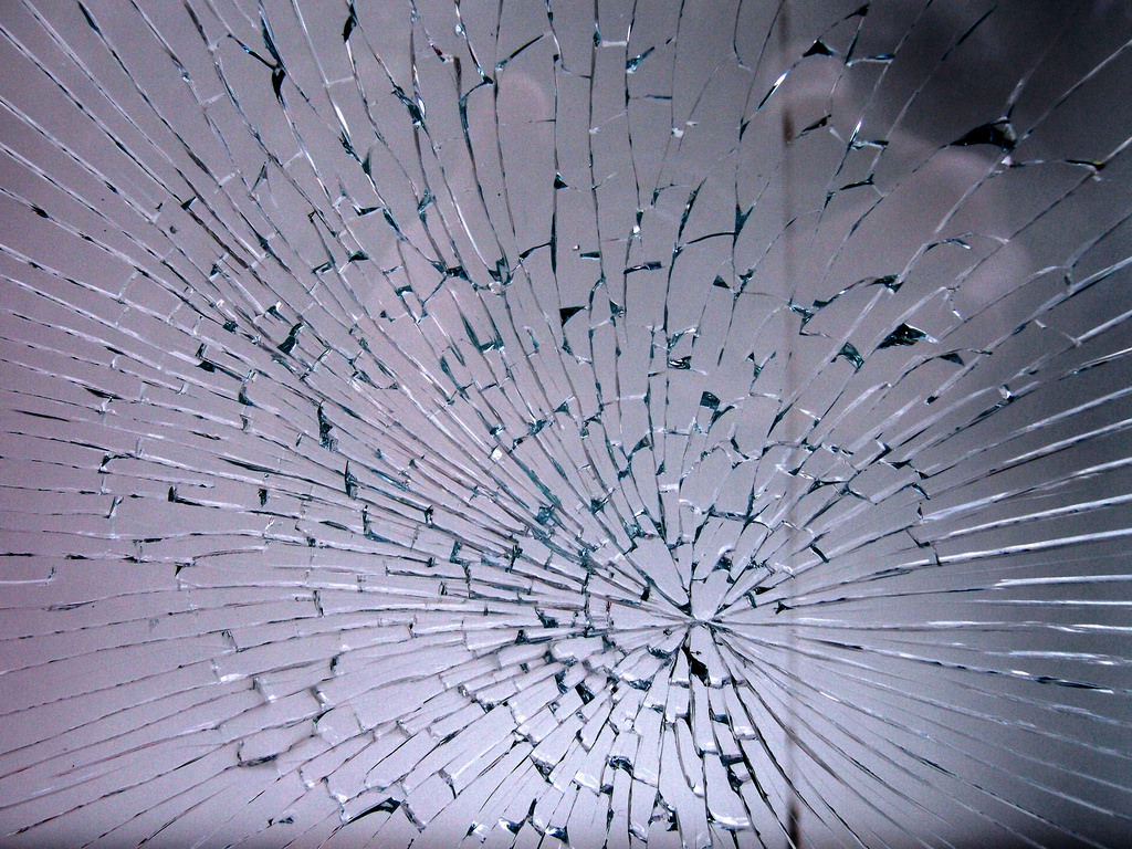 cracked and shattered glass texture