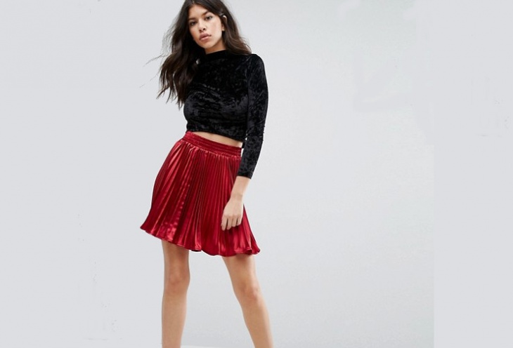 red pleated mini skirt design