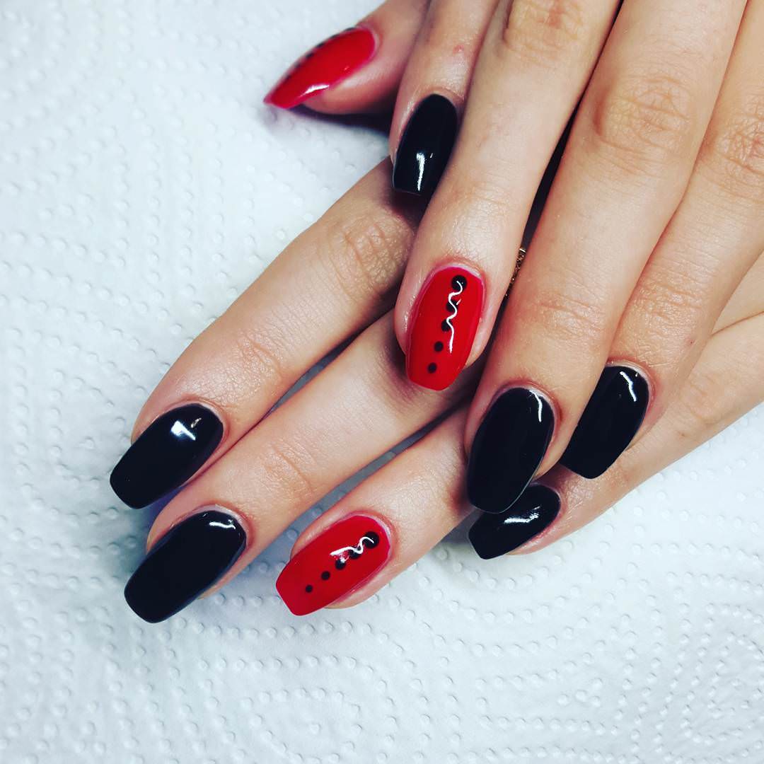 amazing black and red nail design1
