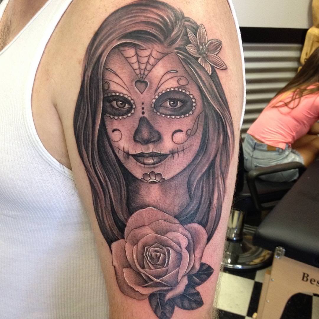 arm sleeve girl tattoo design on left hand 