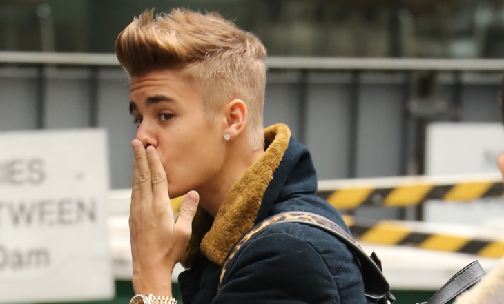 justin bieber side shaved spiky hairstyle