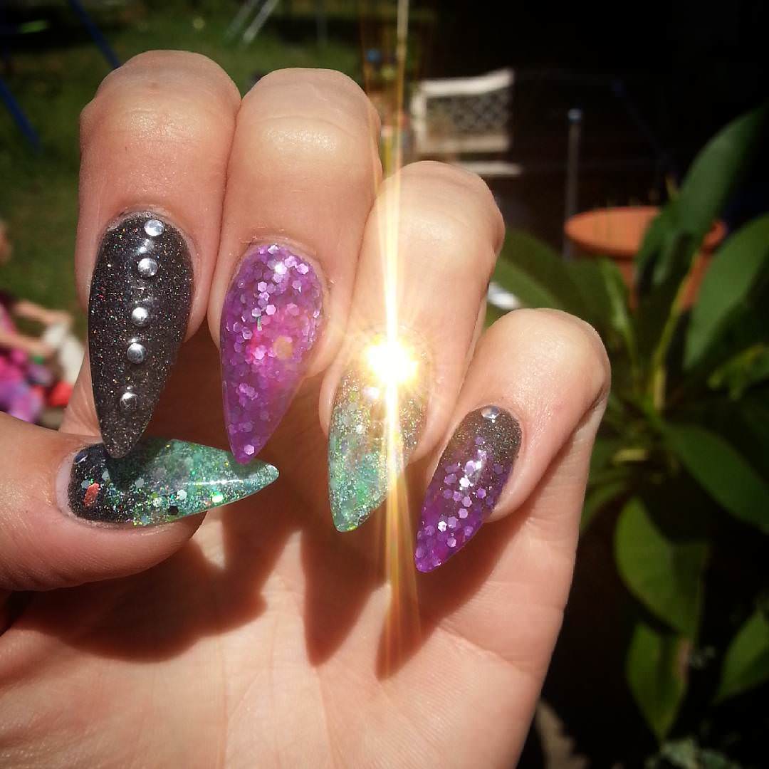stylish glitter nail design
