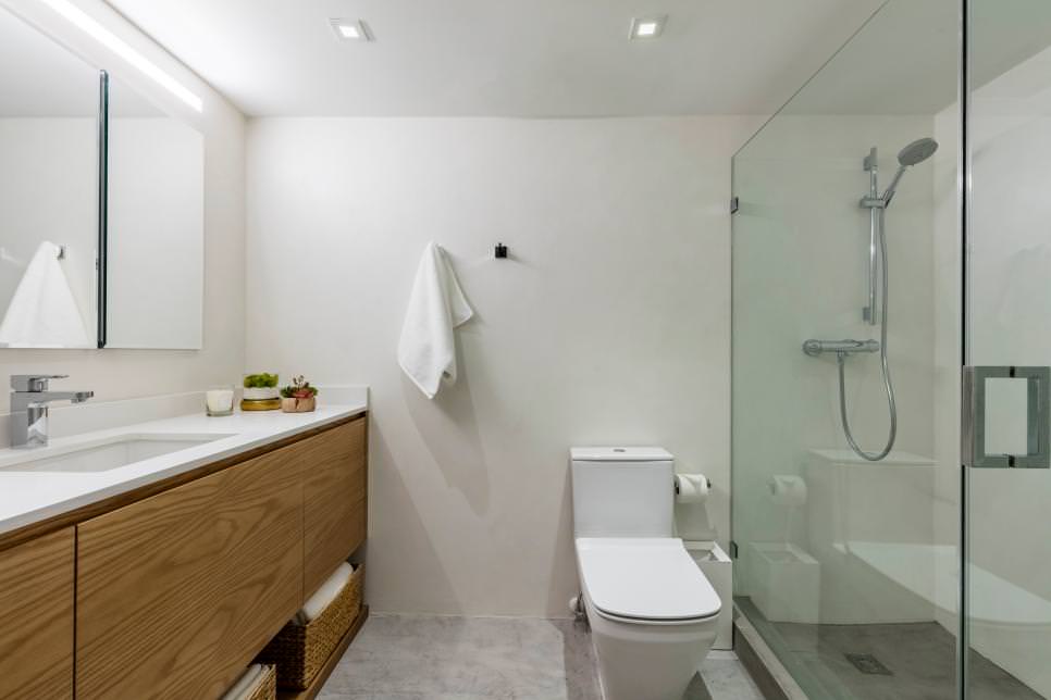 white modern narrow bathroom design