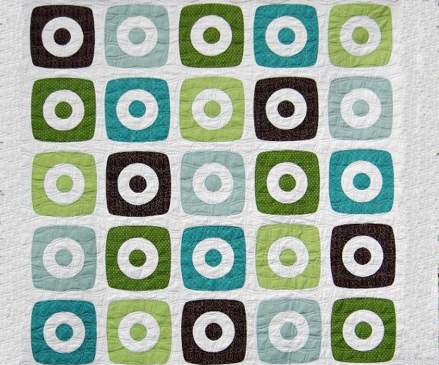 boxy rings baby quilt pattern