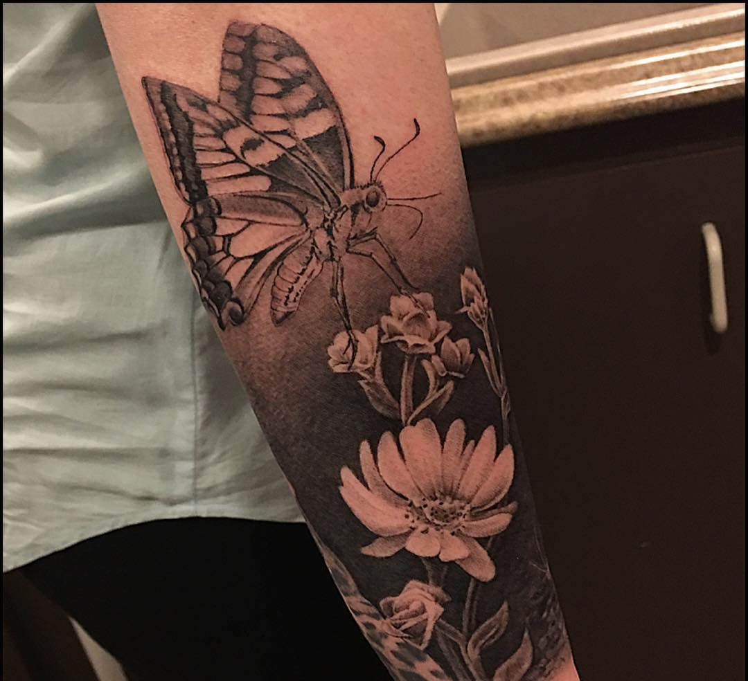 full sleeve butterfly and flowers
