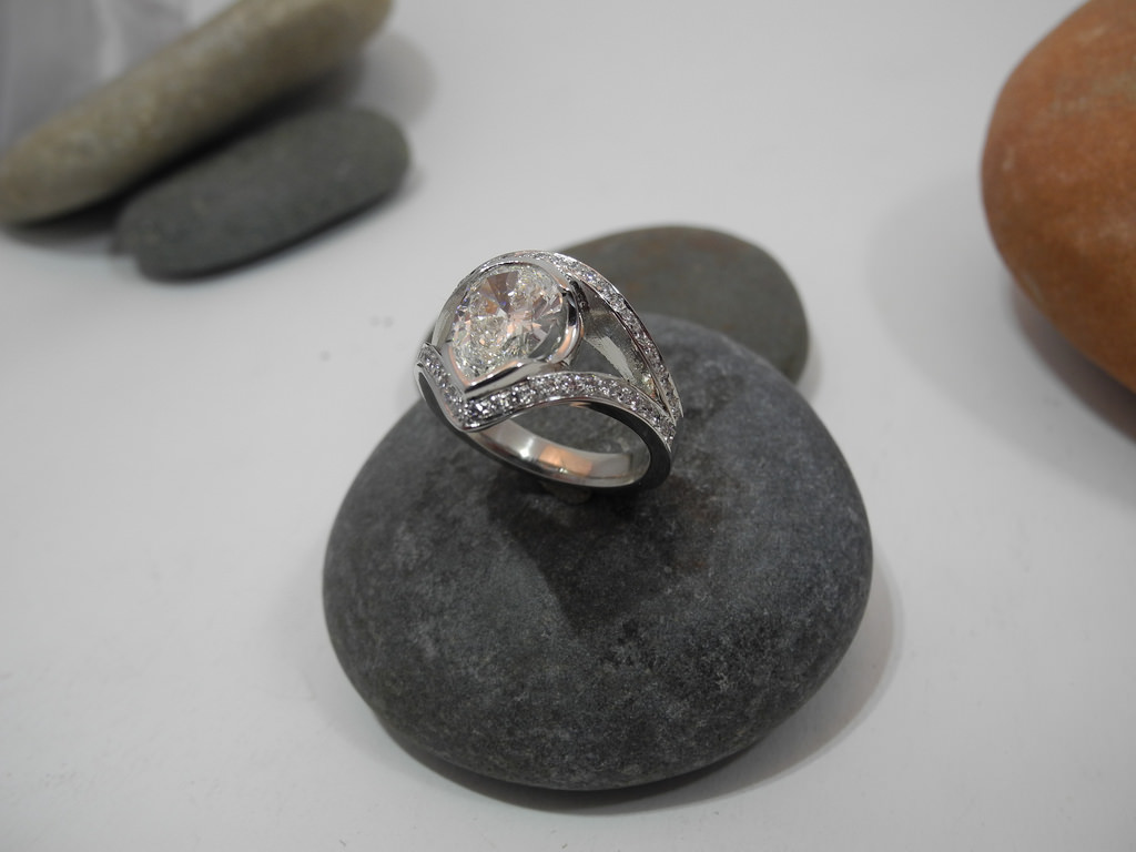 beautiful pear diamond ring