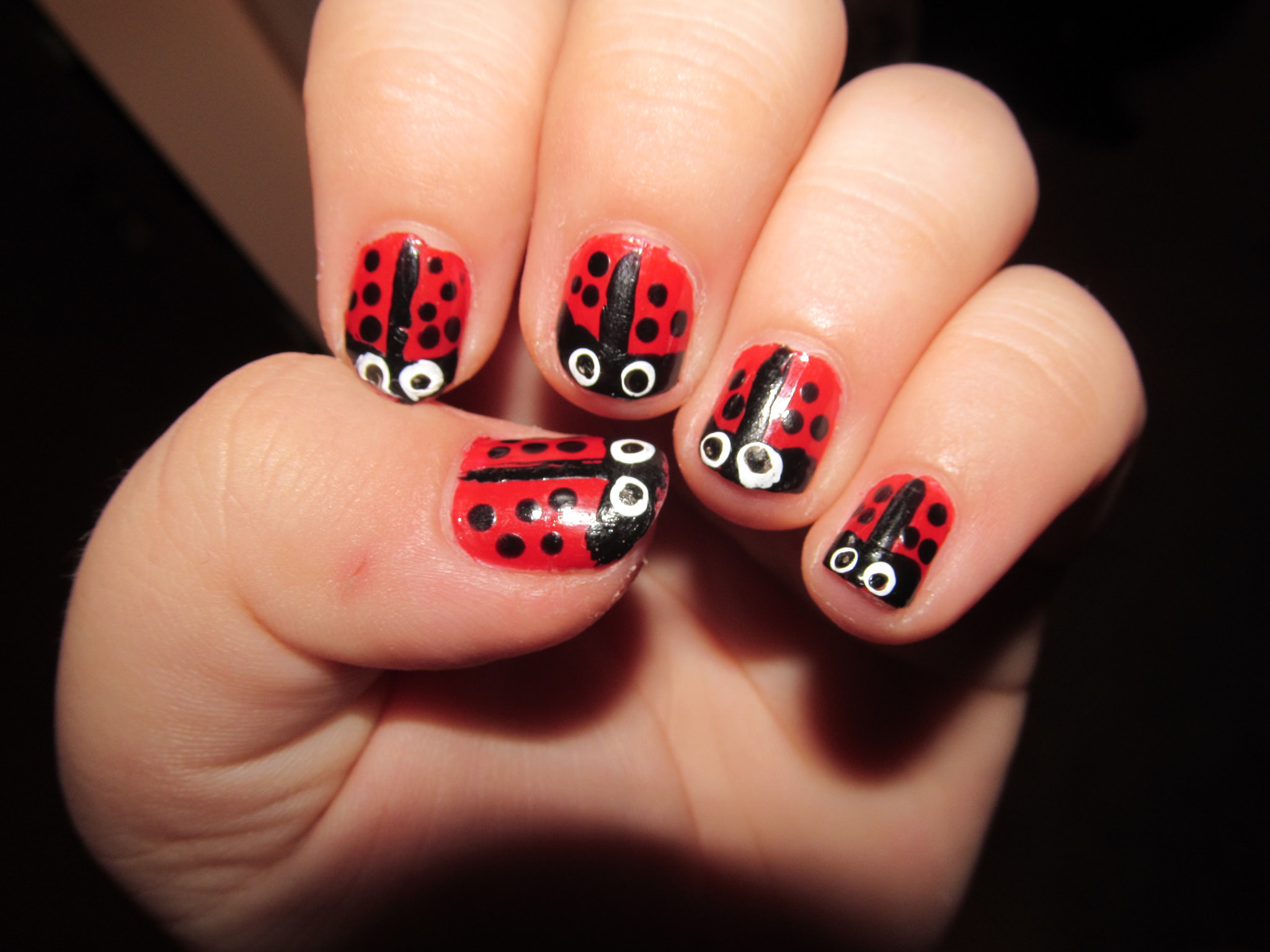 red black dot nail design