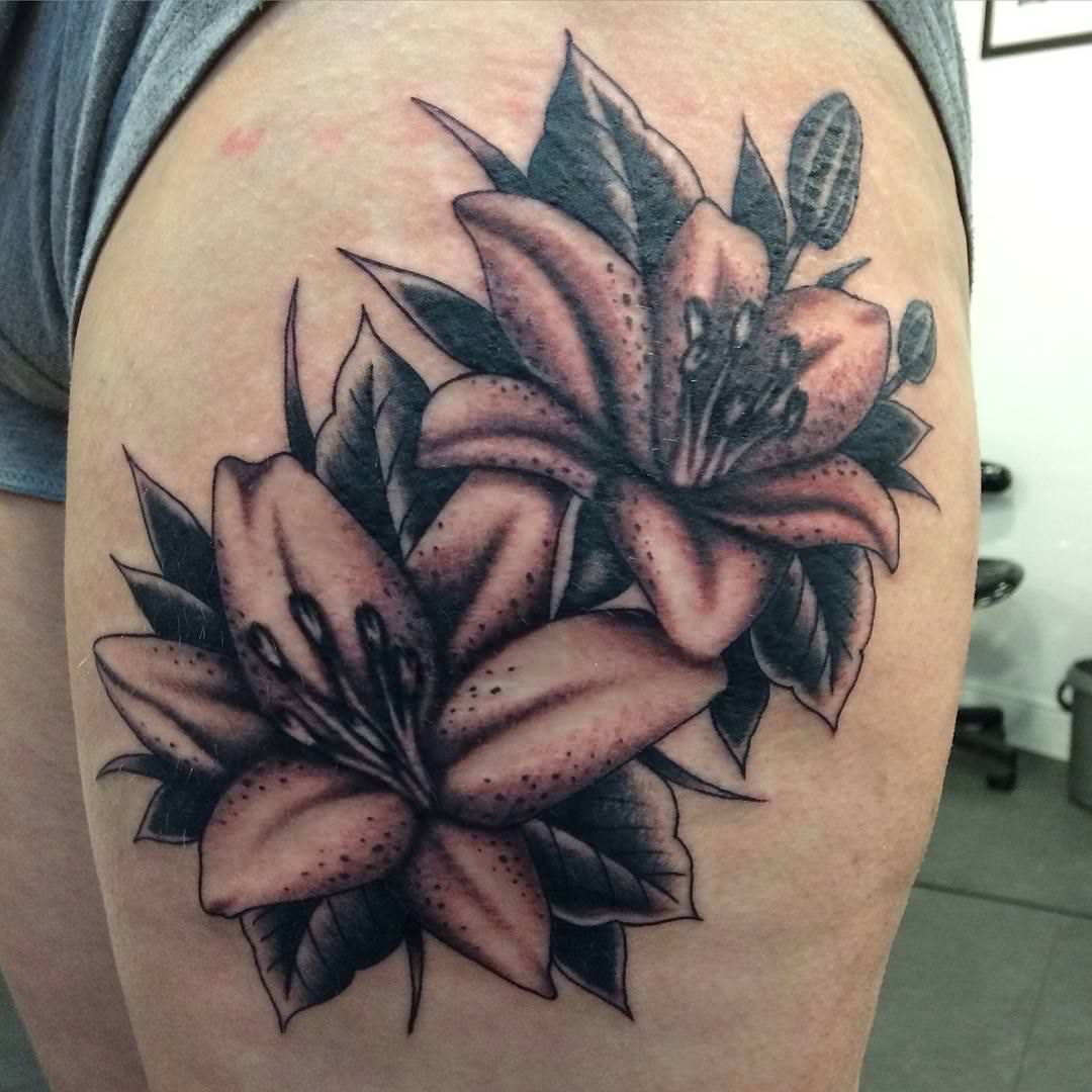 custom lilly tattoo