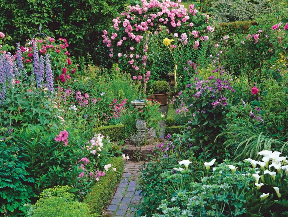 Cottage Style Garden Ideas