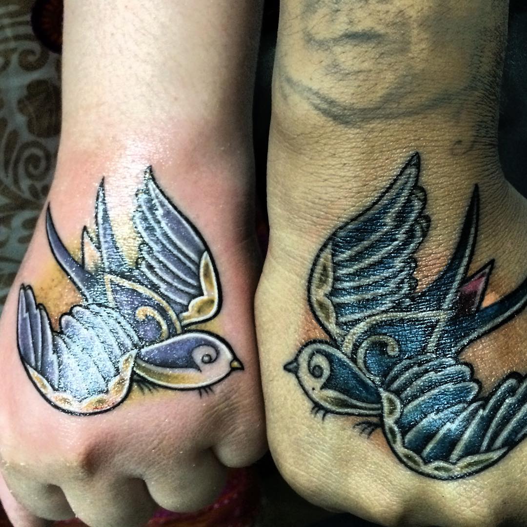 two birds tattoo design