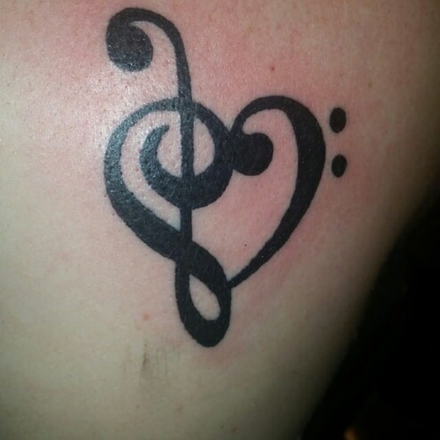 trendy music heart design tattoo