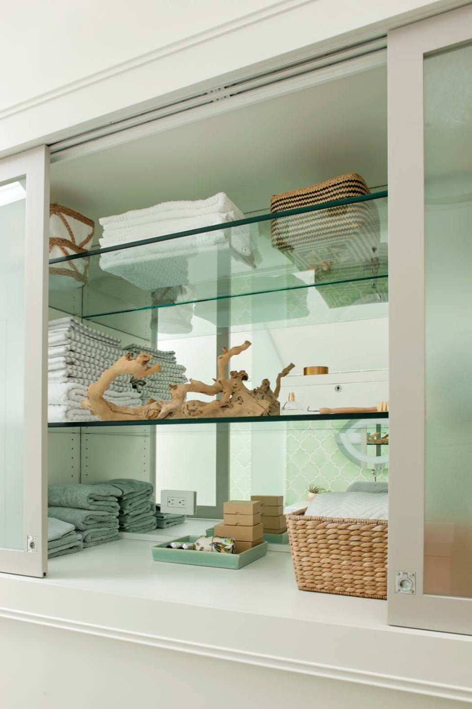 spacios bathroom cabinet with glass shelves