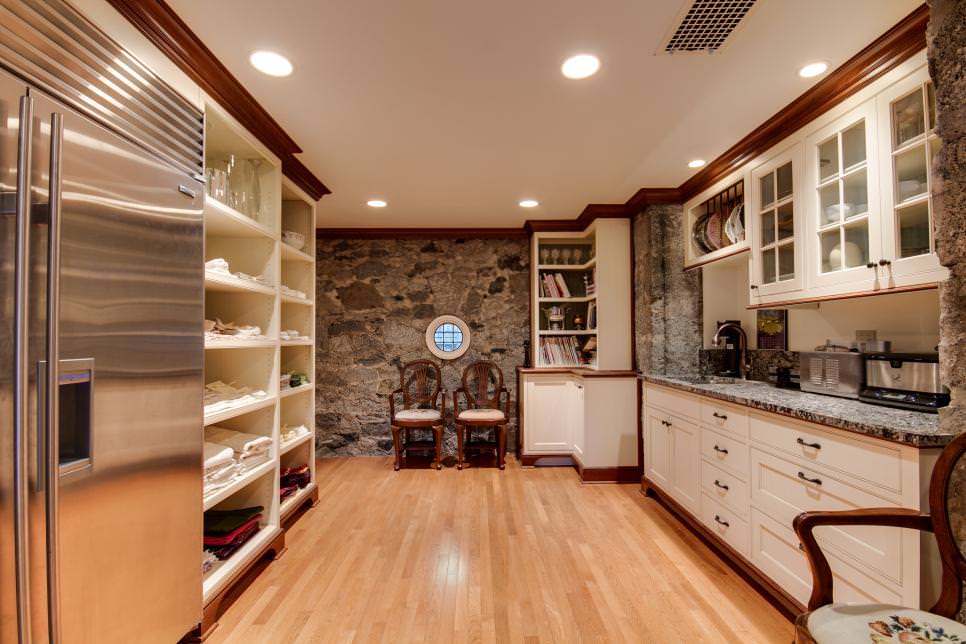 huge luxious kitchen corner shelves