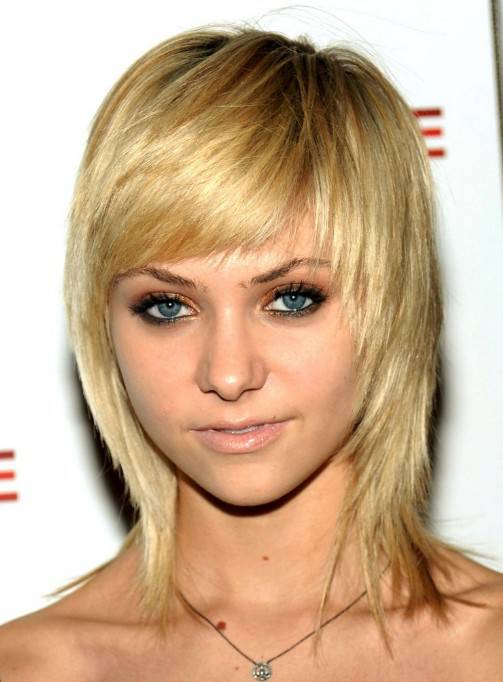short stacked bob hairstyles with bangs
