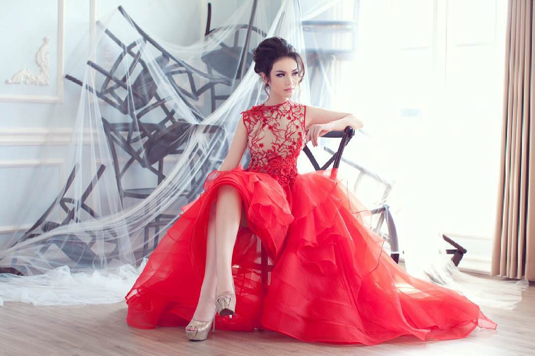 stunning red dress
