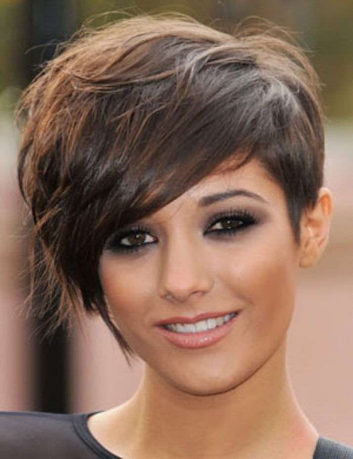 thick hairstyle with short chic looks gorgeous