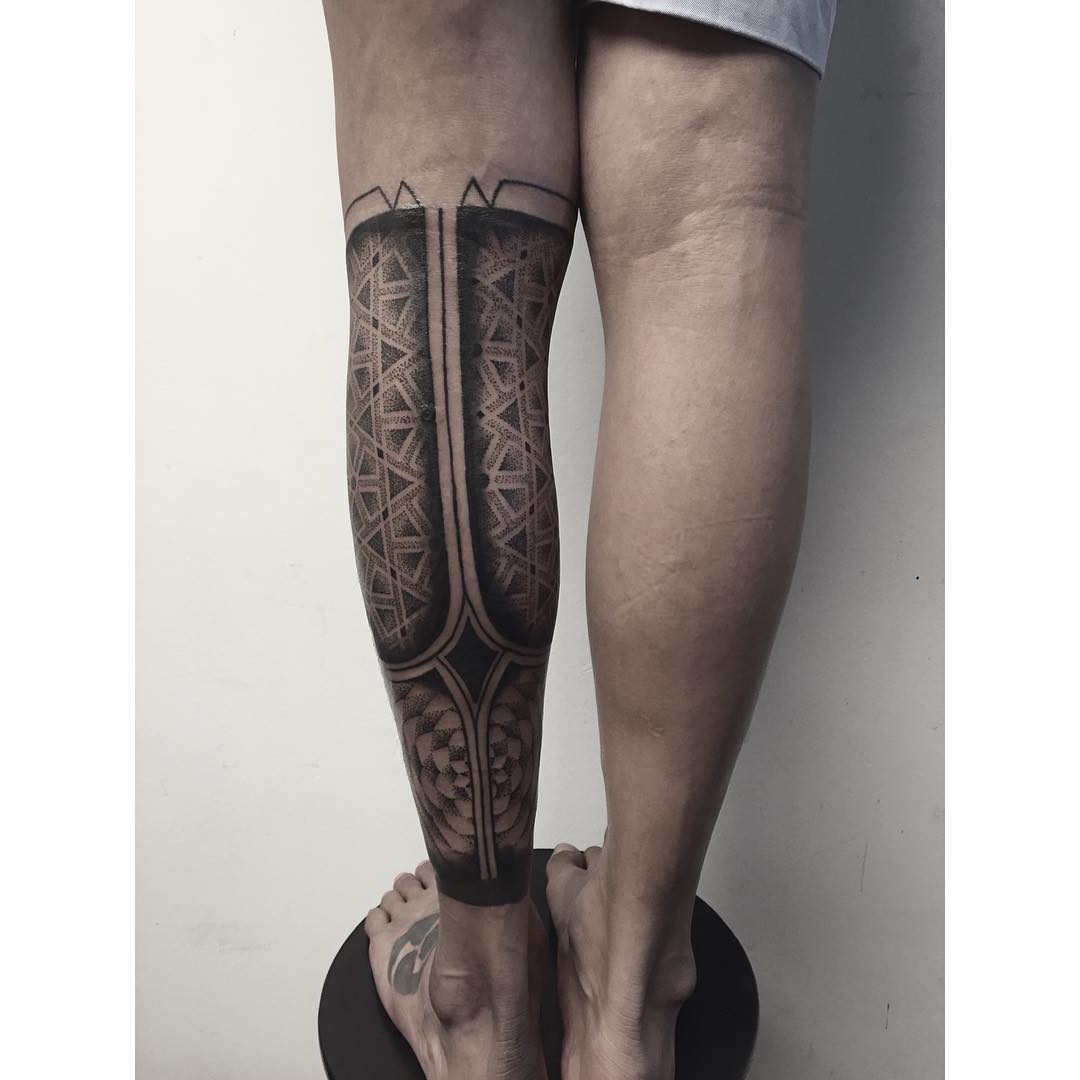 nice look leg sleeve tattoo