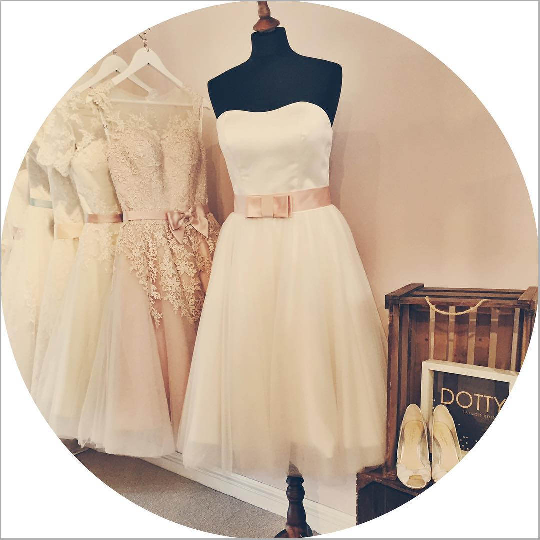 32+ Short Wedding Dress Designs, Ideas Design Trends