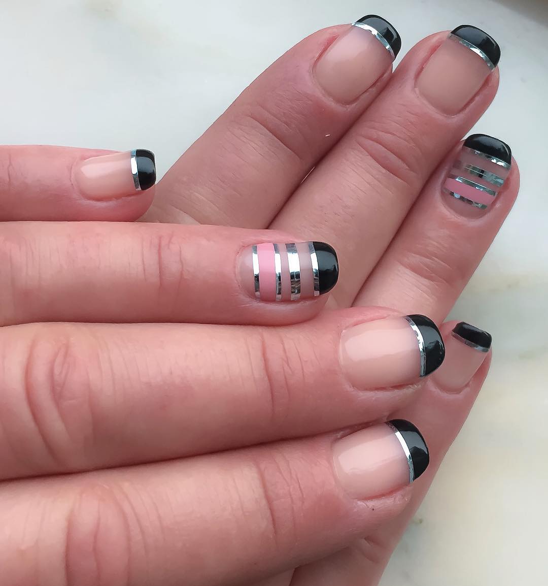 black silver stripe nail design