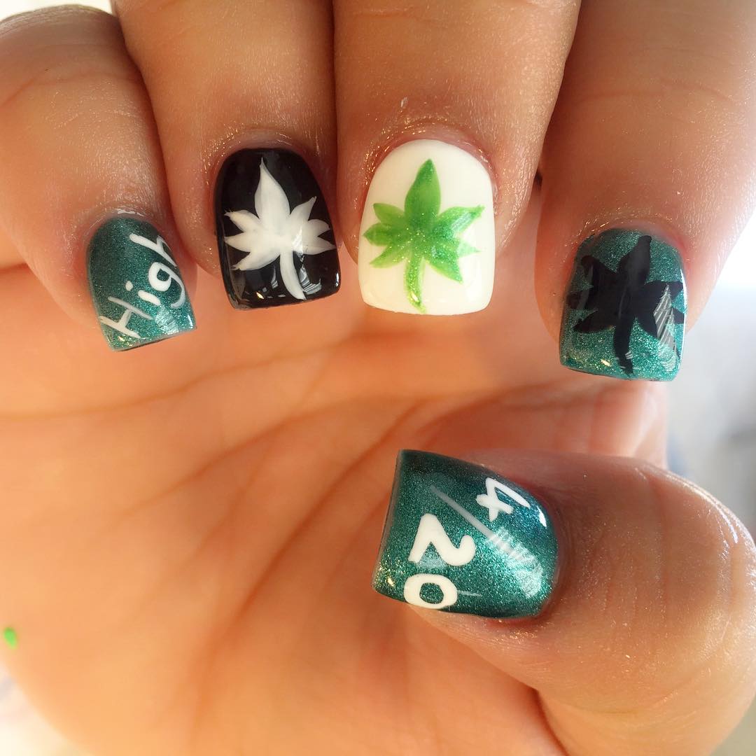 trendy weed nail design