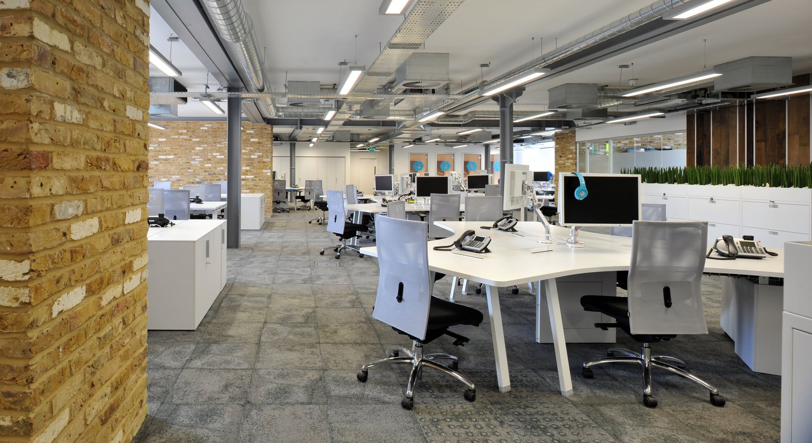 yammer office space design in london