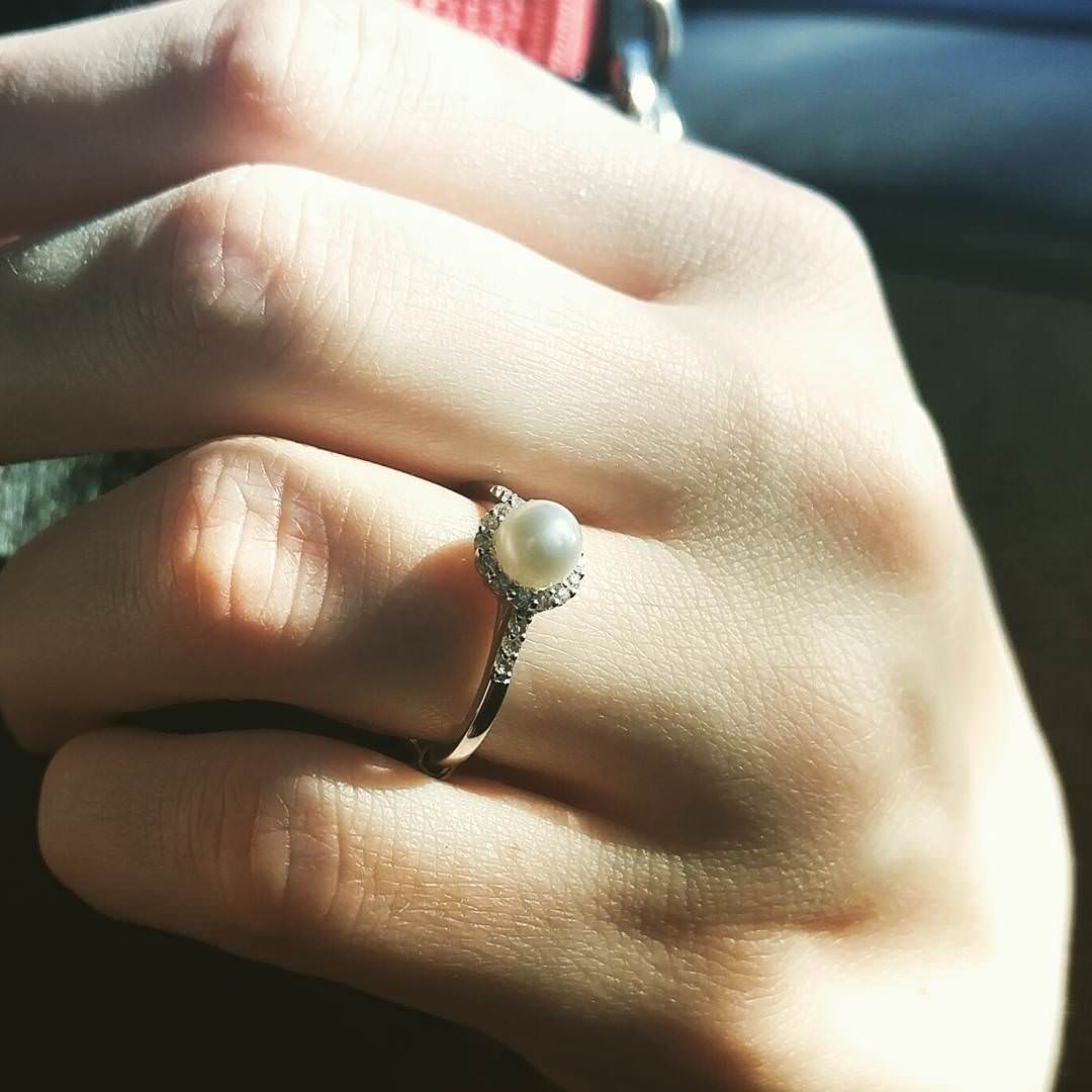 superb pearl wedding ring