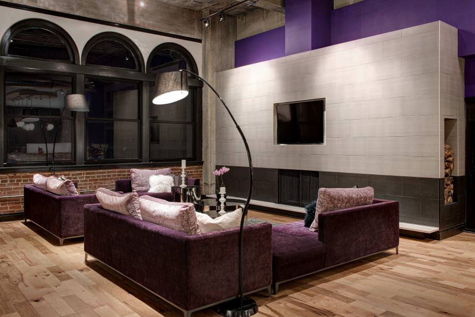 gray porcelain tile with purple accent wall