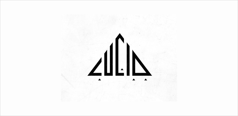 simple triangle logo