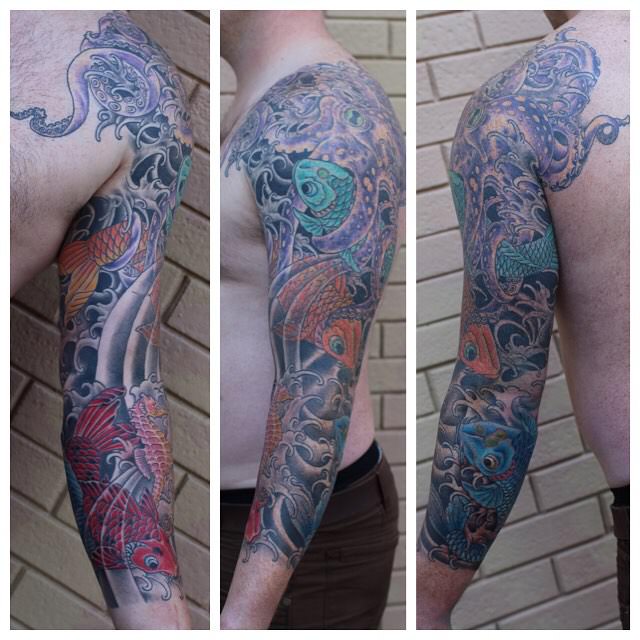 attrative blue sleeve tattoo for men