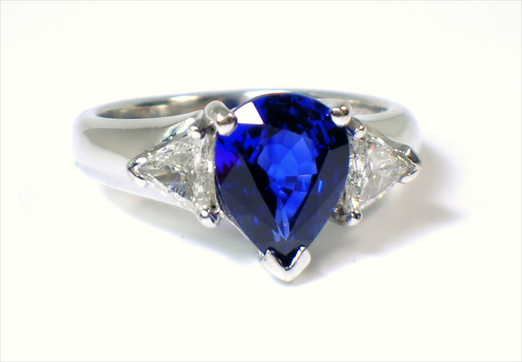 blue sapphire ring2