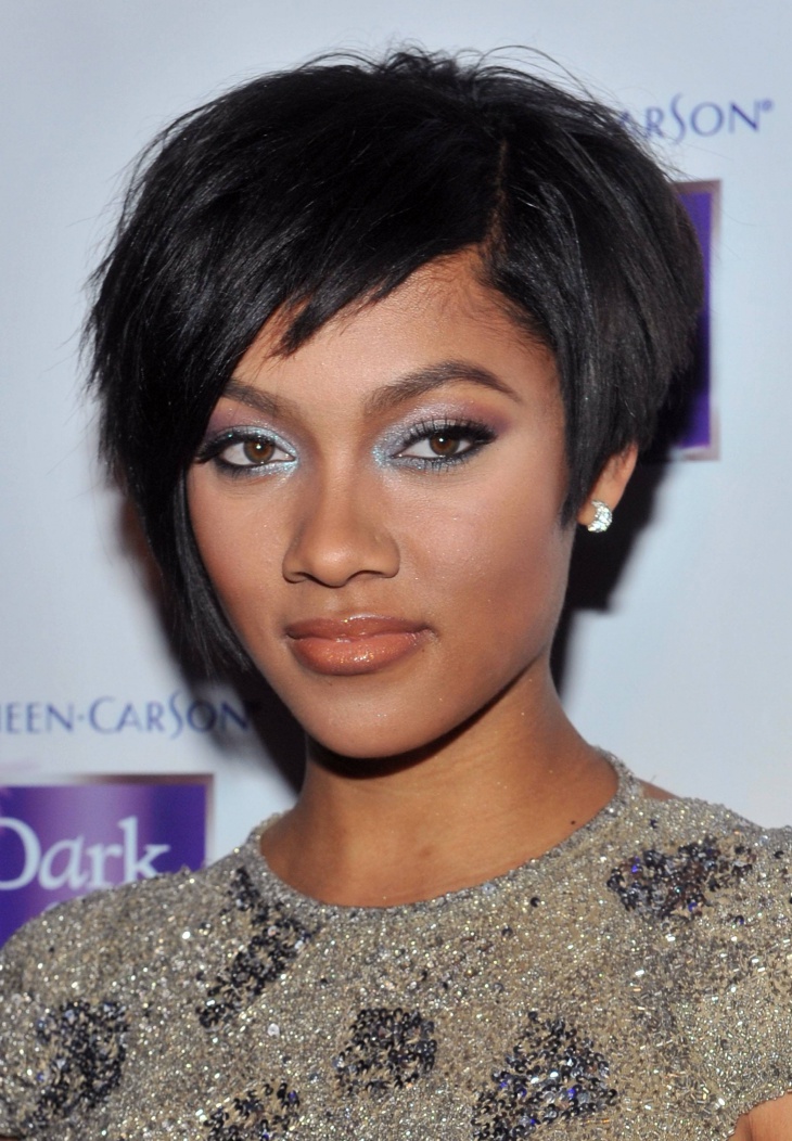 short natural hairstyles for black women with round faces