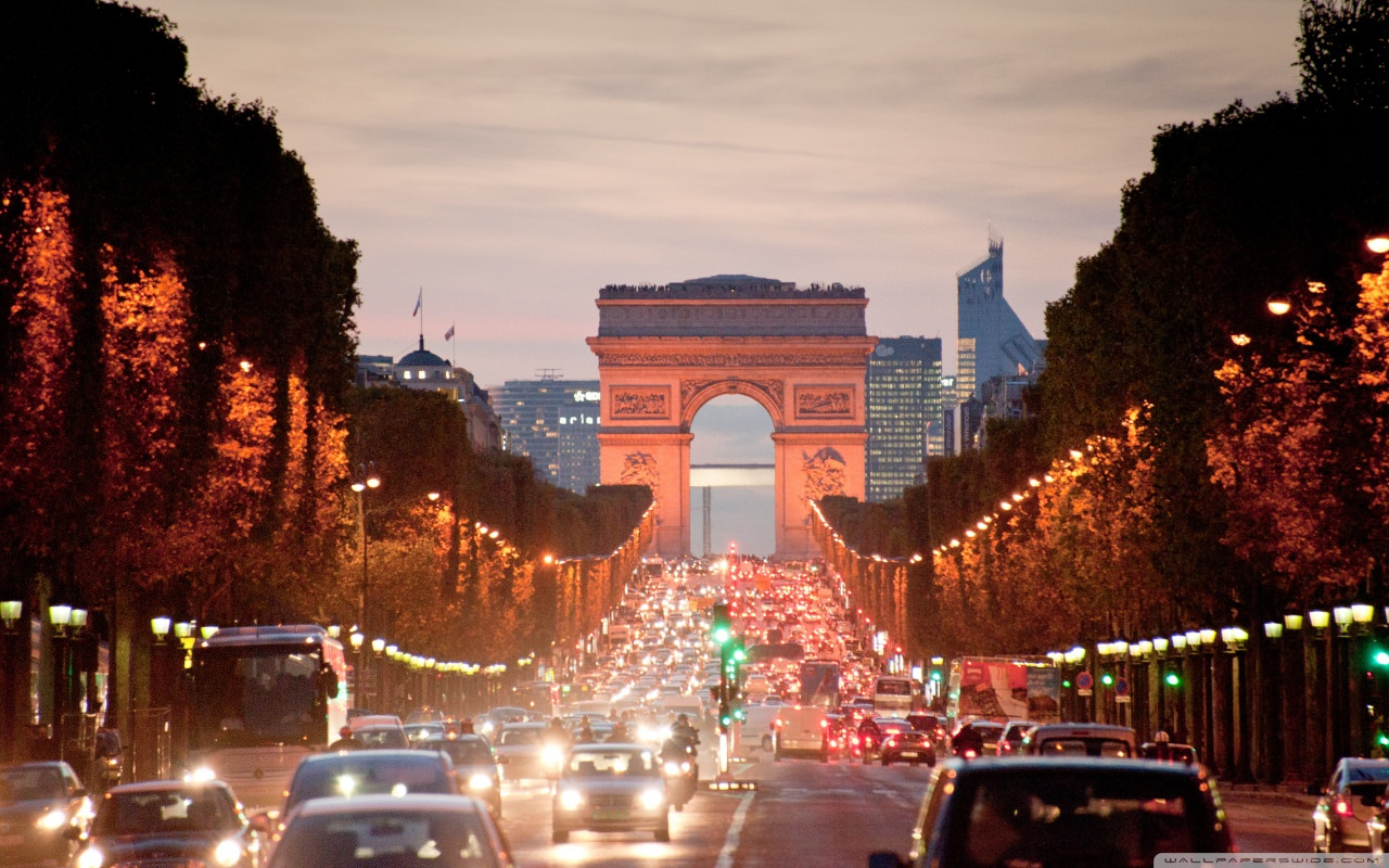 roads with traffic in paris view wallpaper