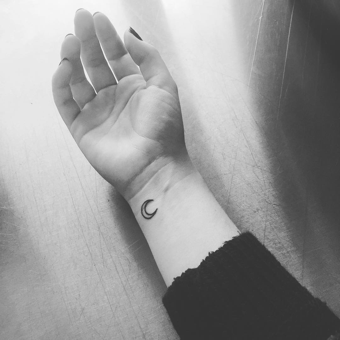 tiny moon tattoo design
