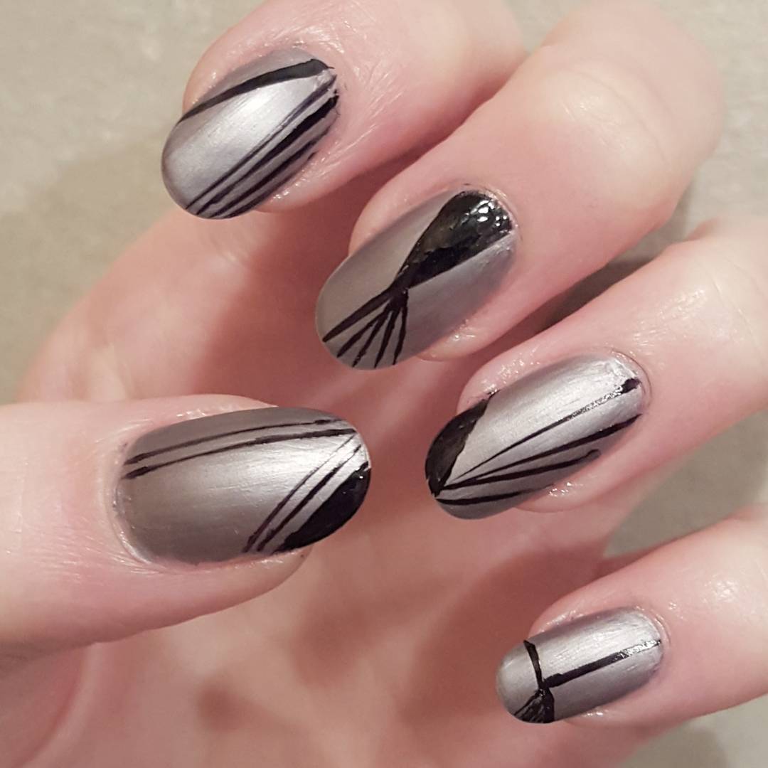 geometric shapes design acrylic nails