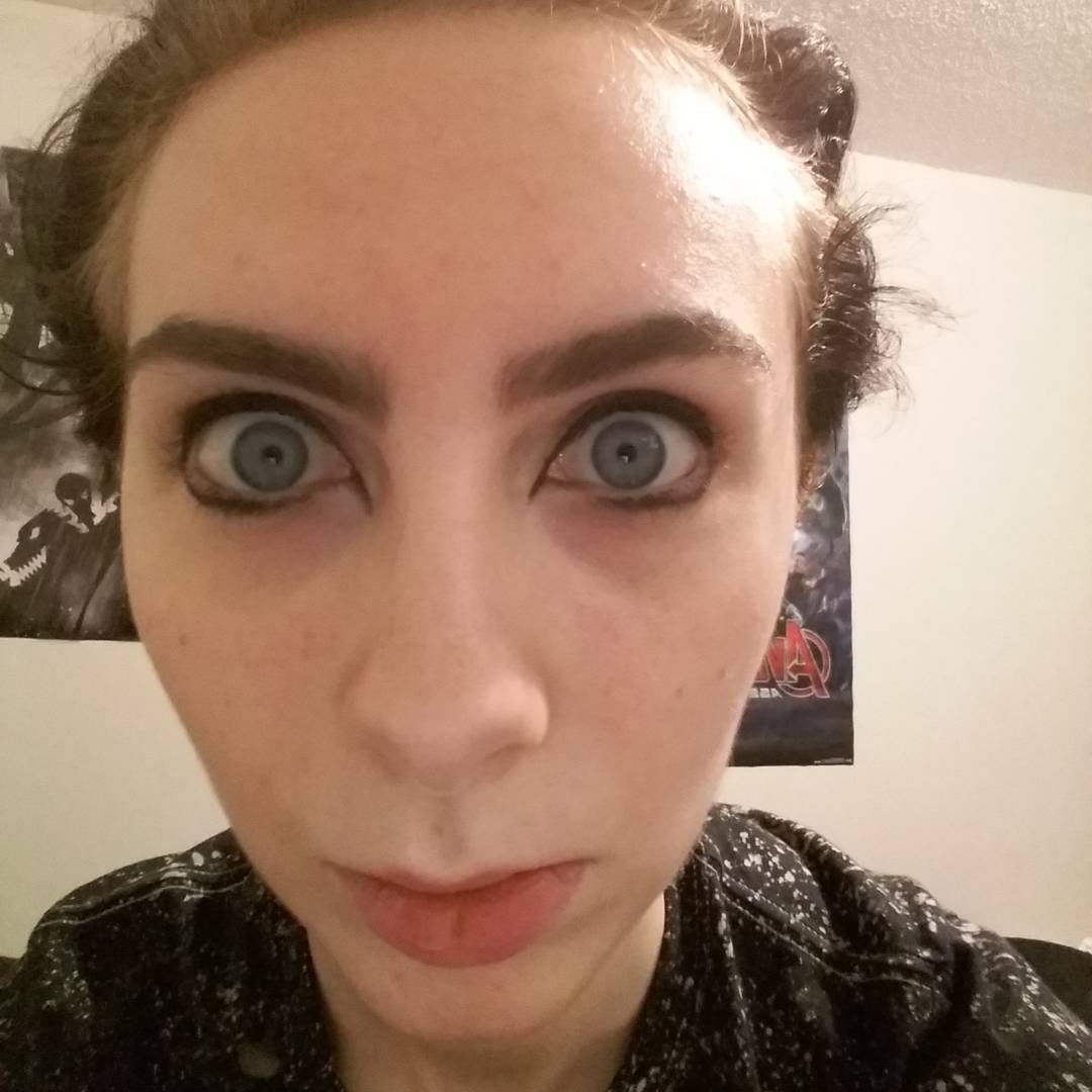 blue eye anime eye makeup