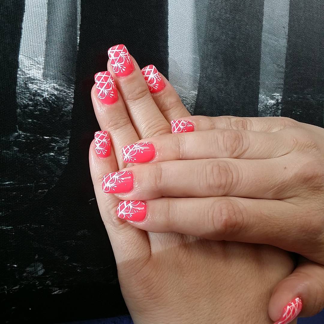 pink lace fall nail design 