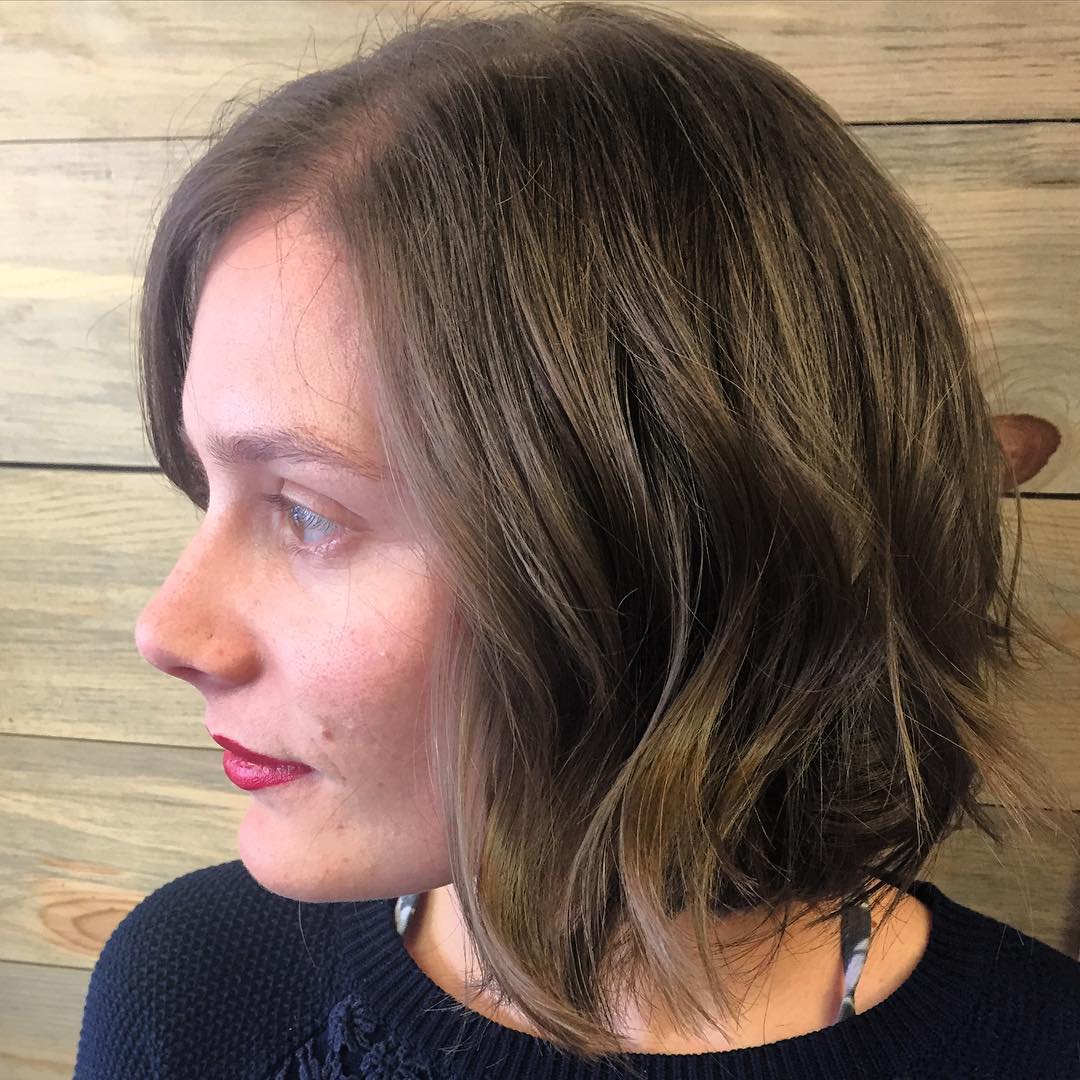 short wavy and blunt bob hairstyle