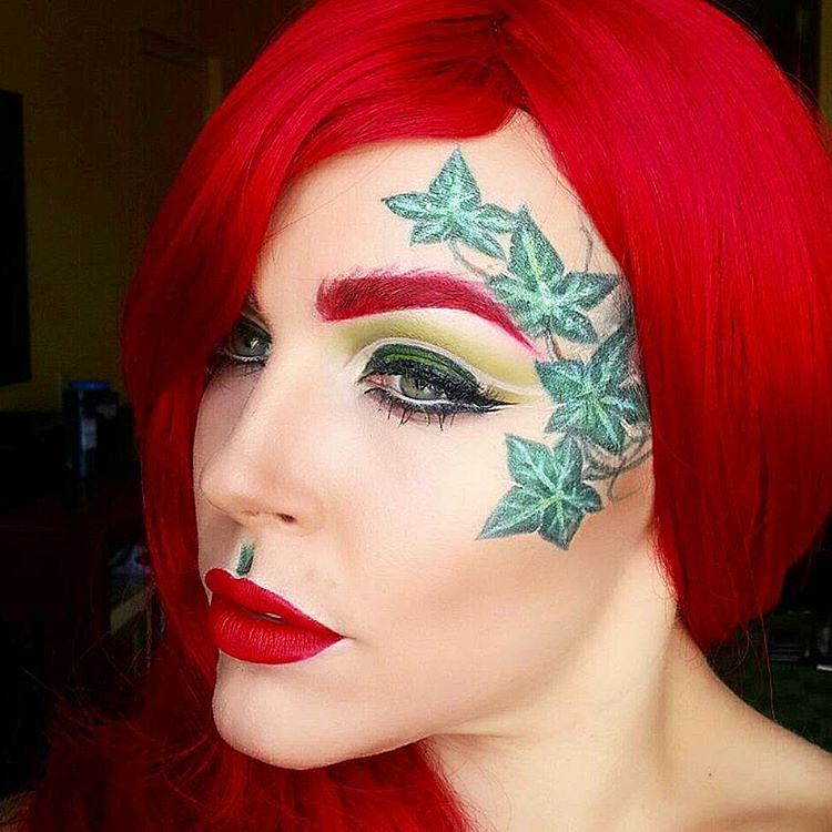fabulous poison ivy cosplay