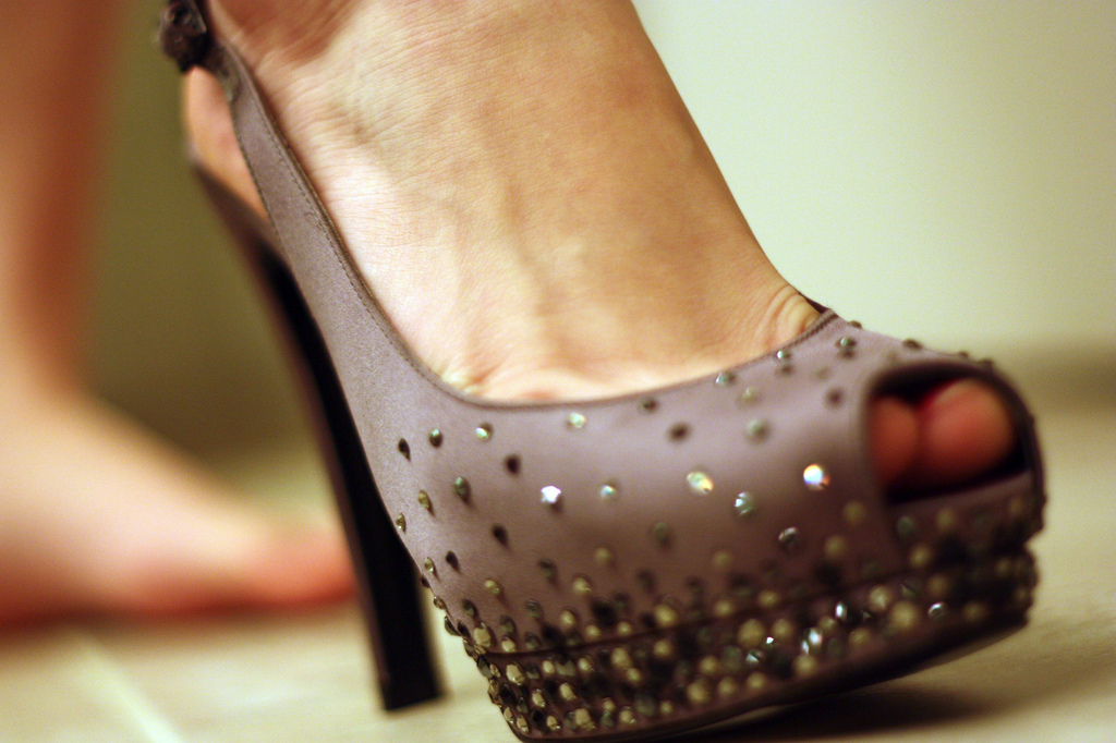 sparkled design high heels