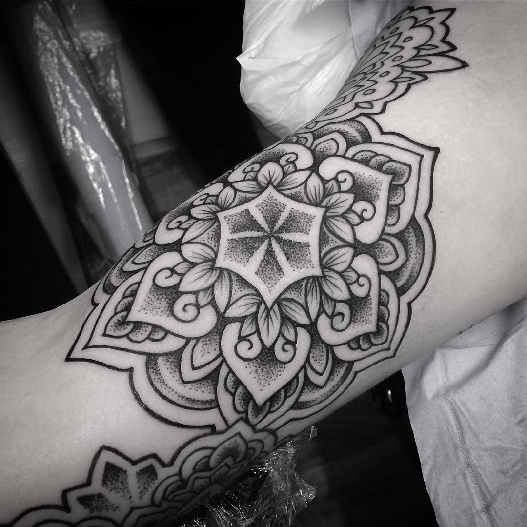 attractive black and white tattoo