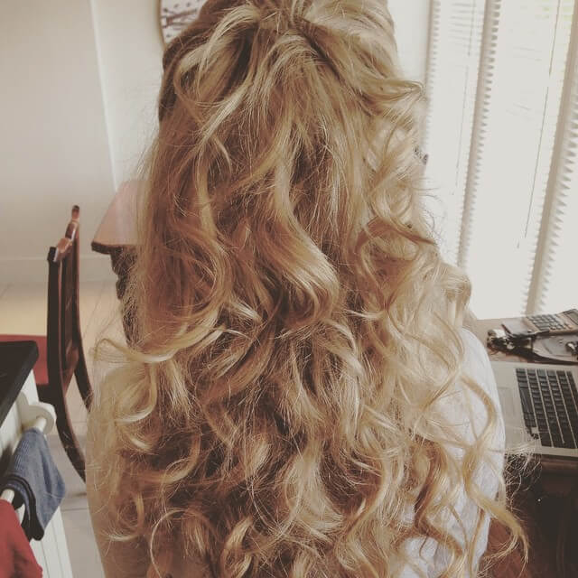 curly bridal hairstyle for long hair
